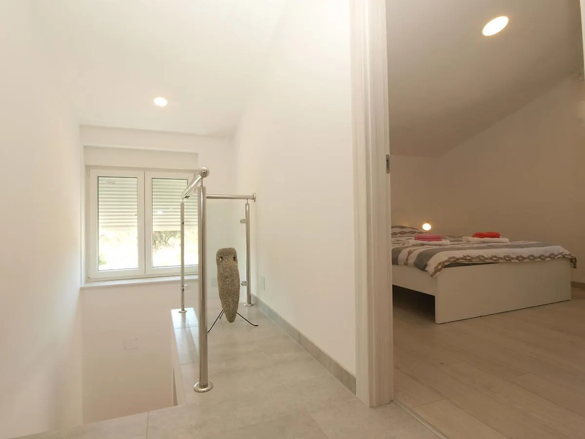 House Surida 1678 Villa Pula Tatil Evi