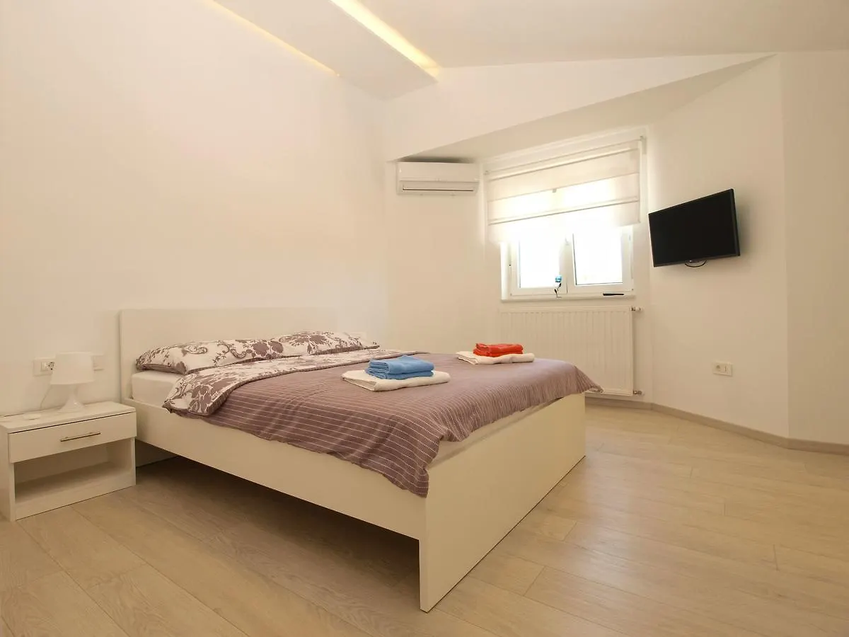 Tatil Evi House Surida 1678 Villa Pula