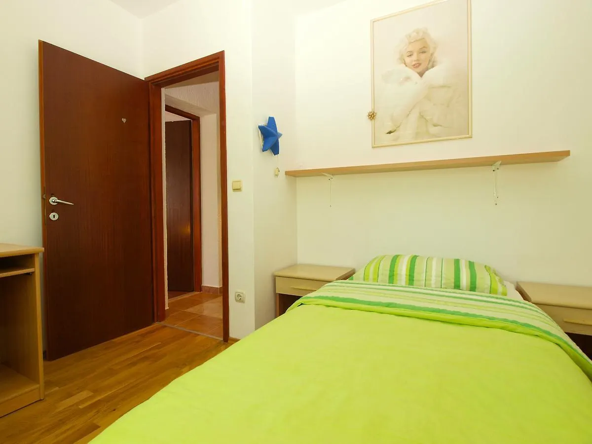 House Surida 1678 Villa Pula 0*,